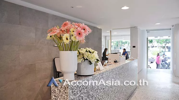 12  Office Space For Rent in Sukhumvit ,Bangkok BTS Phrom Phong at Soho AA15739